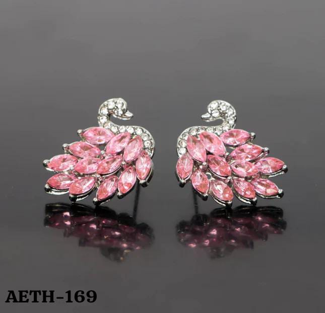 AETH169  Tear Duck Tops Pair