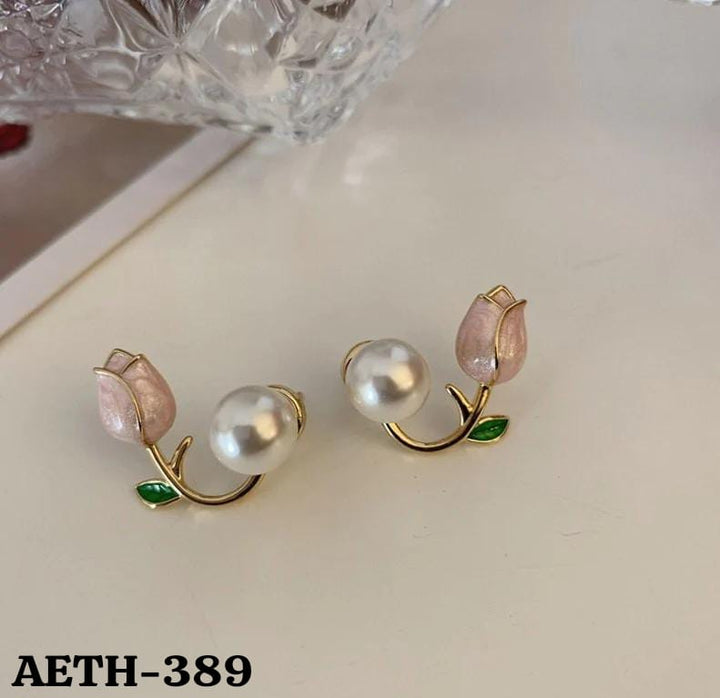 AETH389  Pearl Flower Tops Pair
