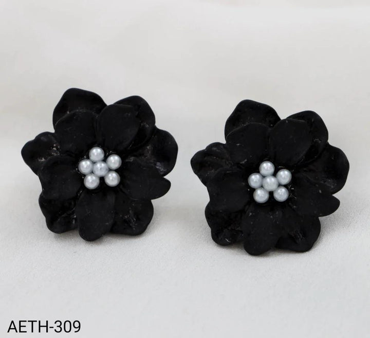 AETH309  Painted Flower Stud Tops Pair
