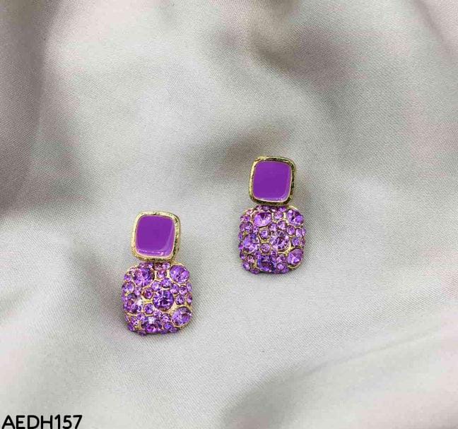 AEDH157  Traditional Teardrop Ear Earrings Pair